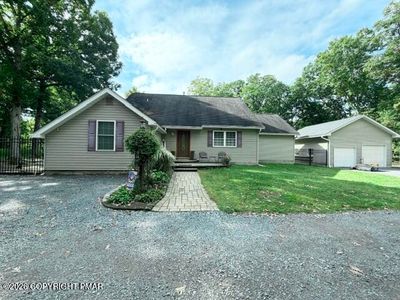 Property at 5507 Birch Rd, Canadensis, PA