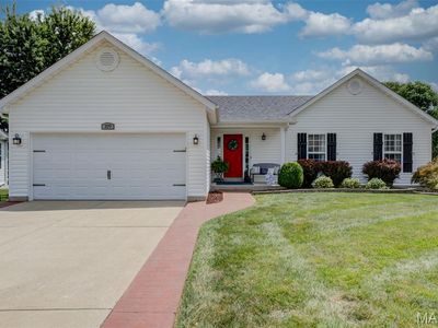 109 Emerald Isle Ln