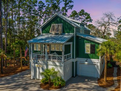 8711 Crawford Island Ln