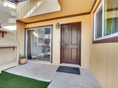 3033 Saint George St APT C