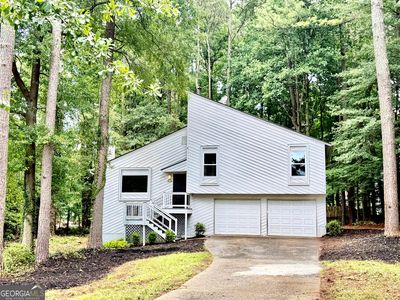 3904 Trade Wind Ct