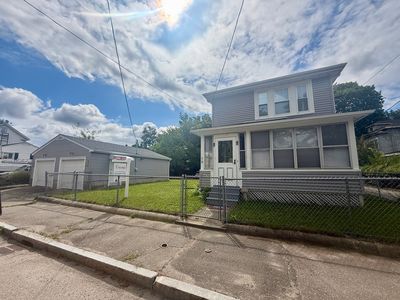 18 Ford St