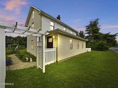 Property at 884 Monmouth Road, Cream Ridge, NJ