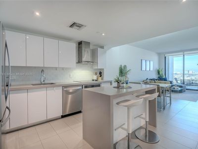 1600 NE 1st Ave APT 1412