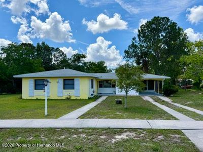 6848 Treehaven Dr