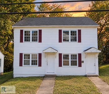 1204 Chatham Hts