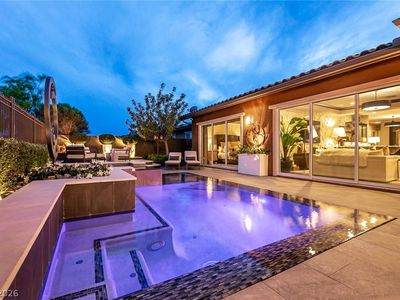 282 Lindura Ct