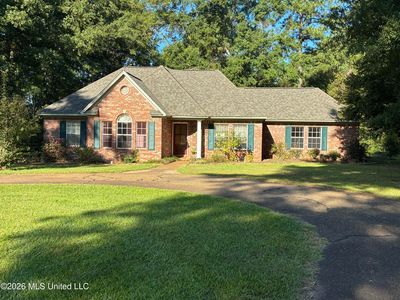 490 Hutcherson Ln SE