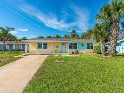52 Tropical Dr