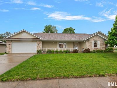 8 Rosemary Ln