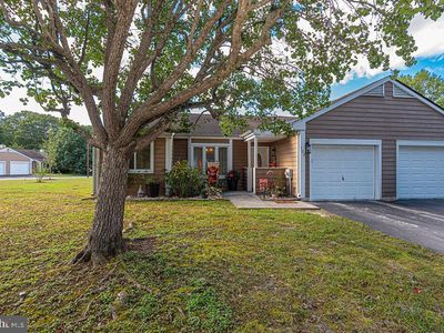 506 Edgewater Dr