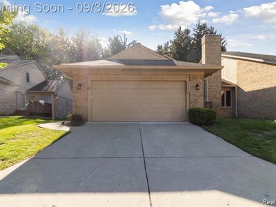 22300 River Ridge Trl
