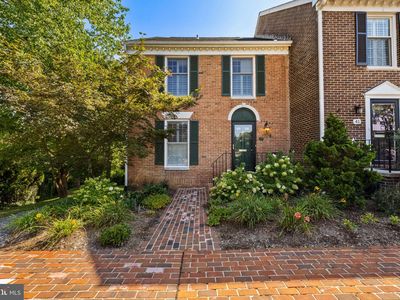 43 Parliament Ct