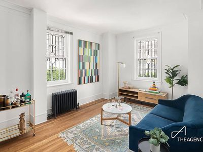 29 E 9th St APT 1