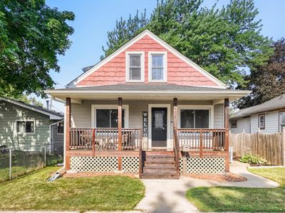 454 4th Ave S