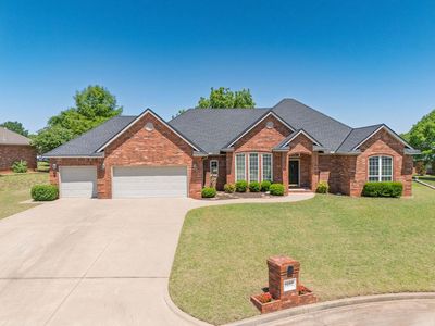 1402 Nottingham Pl