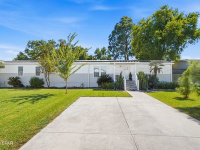 6425 Summer Oak Dr