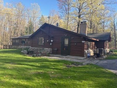 773 Forteen Mile Rd