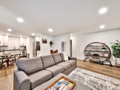 1223 Bonanza Ave