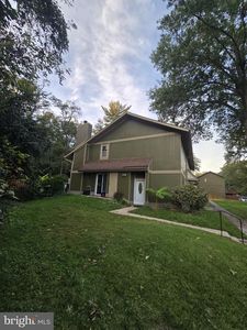 9737 Ashbourn Dr