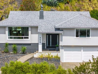 359 Via La Cumbre Street