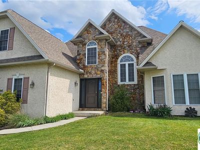 302 Chris Dr