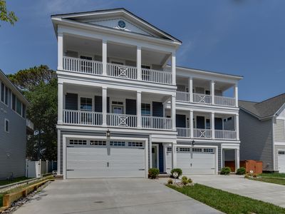 The Lydia Duplex - "B" Unit Plan, Lakewood