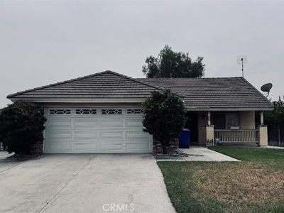 1894 Shedden Dr