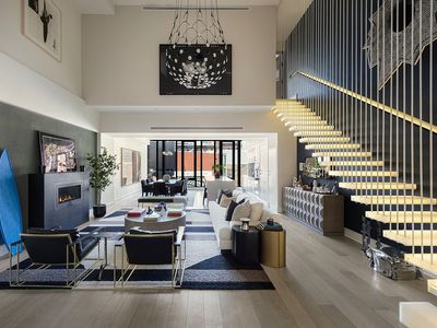 22 Bond St #C
