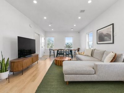 17 Akron St #2