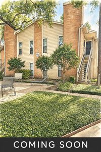 2001 Bering Dr APT 2F