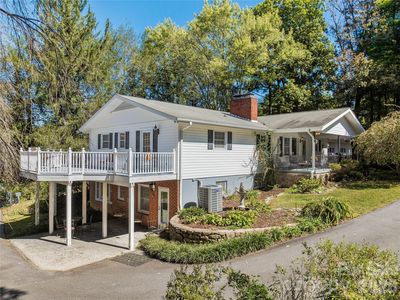8 Hummingbird Ln