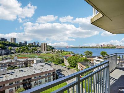 1077 River Rd APT 1013