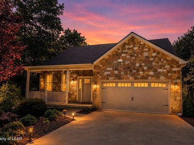 92 Turnberry Ln