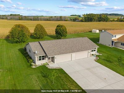 Property at 418 Prairie Ln, Luxemburg, WI