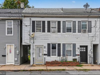 23 E Allen St