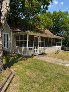 738 Brinkley St