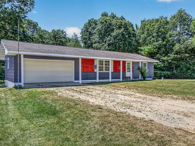2897 W Winston Rd