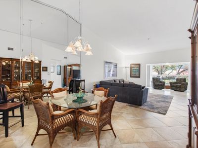 5876 Regal Glen Drive #203