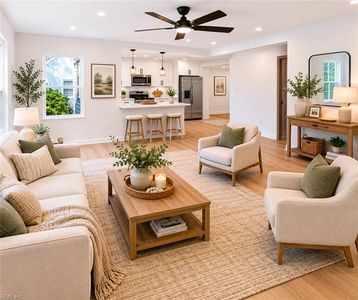 82 Lakeside Dr