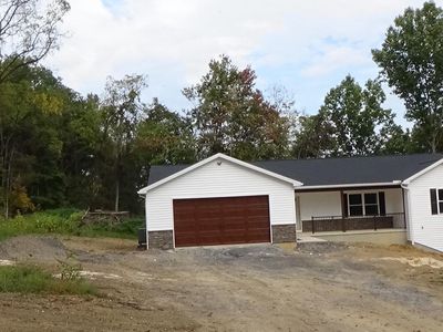 65 Eagle Ln