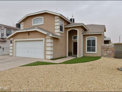 12157 Saint Lucia Dr