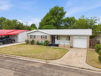 206 N Perkins Ave