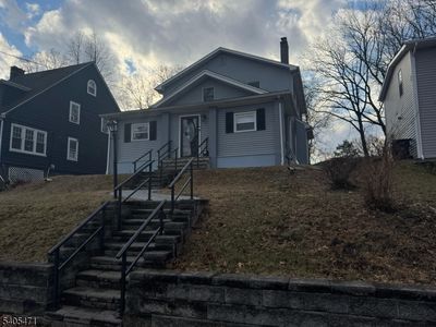 835 Dixie Ln
