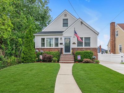60 Oceanview Avenue