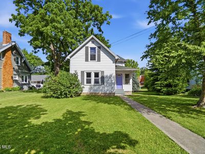 Property at 246 S Lawn Ave, Bluffton, OH