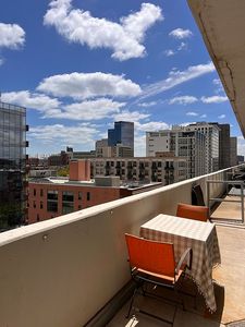 1720 S Michigan Ave APT 803