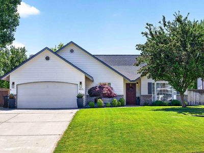 Property at 4805 W Robin Ct, West Richland, WA
