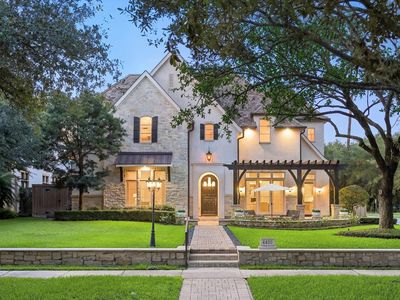 4400 Camellia Ln