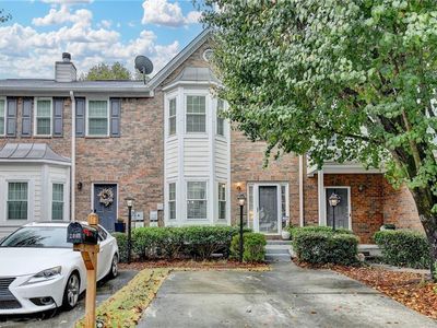 2066 Pinnacle Pointe Dr